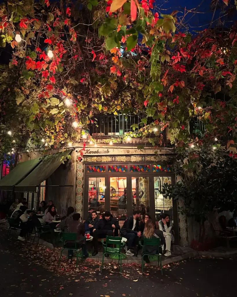 Karaköy'ün En Beğenilen Mekanları