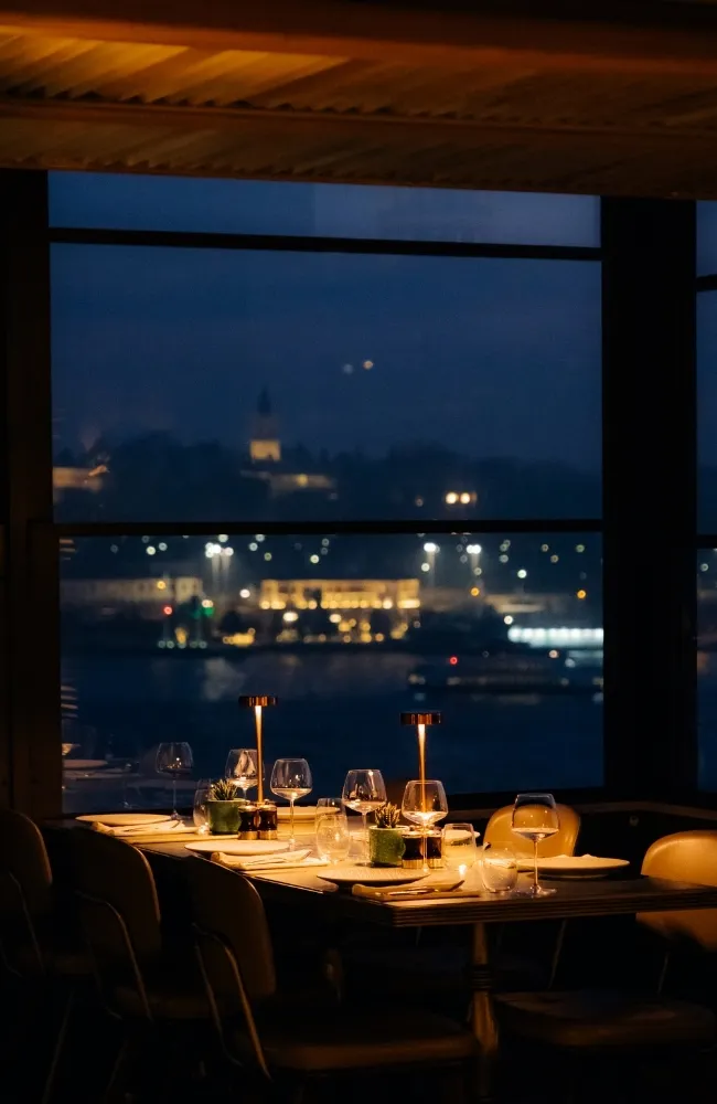 İstanbul’un En Büyüleyici Manzarasına Sahip Restoranları