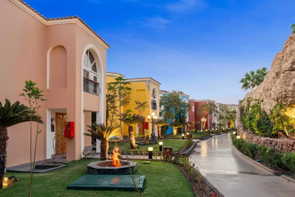 Royal Savoy Villas & Suites