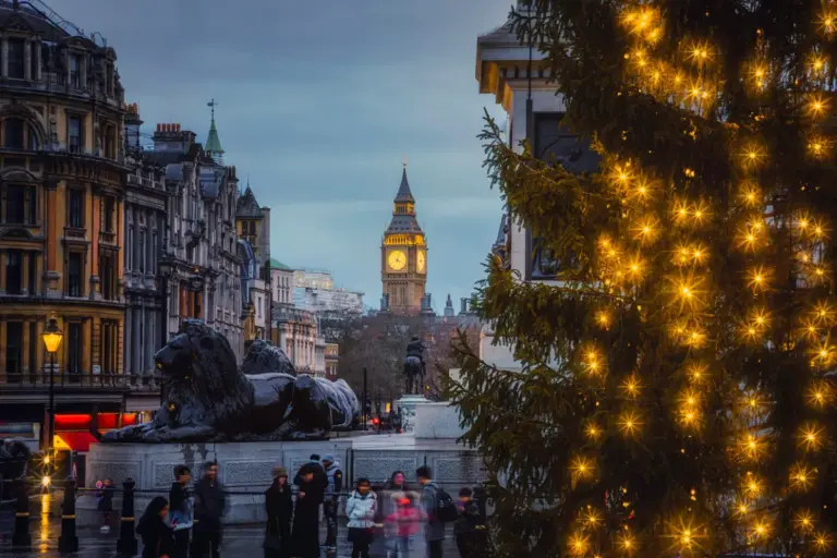 Londra’da Yılbaşı: Işıklar, Buz Pistleri ve Rüya Gibi Sokaklar