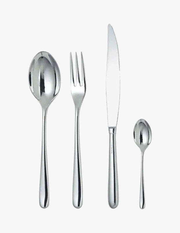 Ürün Cinsiyeti: Unisex
Ürün Tipi: Sofra & Servis
Ürün Sezonsallığı: Dört Mevsim
Ürün Çeşidi: Çatal Bıçak Takımı
Ürün Özellikleri:
Alessi Caccia koleksiyonu, İtalyan tasarım estetiğini sade ve zamansız çizgilerle buluşturur. 24 parçalık set, günlük sofralarda minimal ve dengeli bir şıklık sunar. Paslanmaz çelik yapısı uzun ömürlü kullanım hedefler.
Öne Çıkan Detaylar:
24 parça set içeriği
Minimal ve zamansız tasarım
Paslanmaz çelik yapı
Günlük kullanım için ideal
Kimler Kullanıyor?
Sofrasında tasarım odaklı, sade ve rafine parçaları tercih eden kullanıcılar için idealdir.
Alessi Caccia çatal bıçak takımı ile sofralarınıza sade, modern ve zamansız bir tasarım ekleyin.