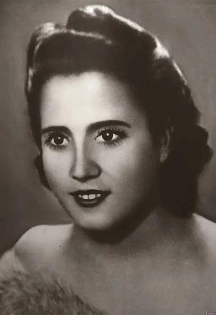 İstanbul’un en eski meyhanelerinden Madam Despina Meyhanesi’nin kurucusu Madam Despina portresi