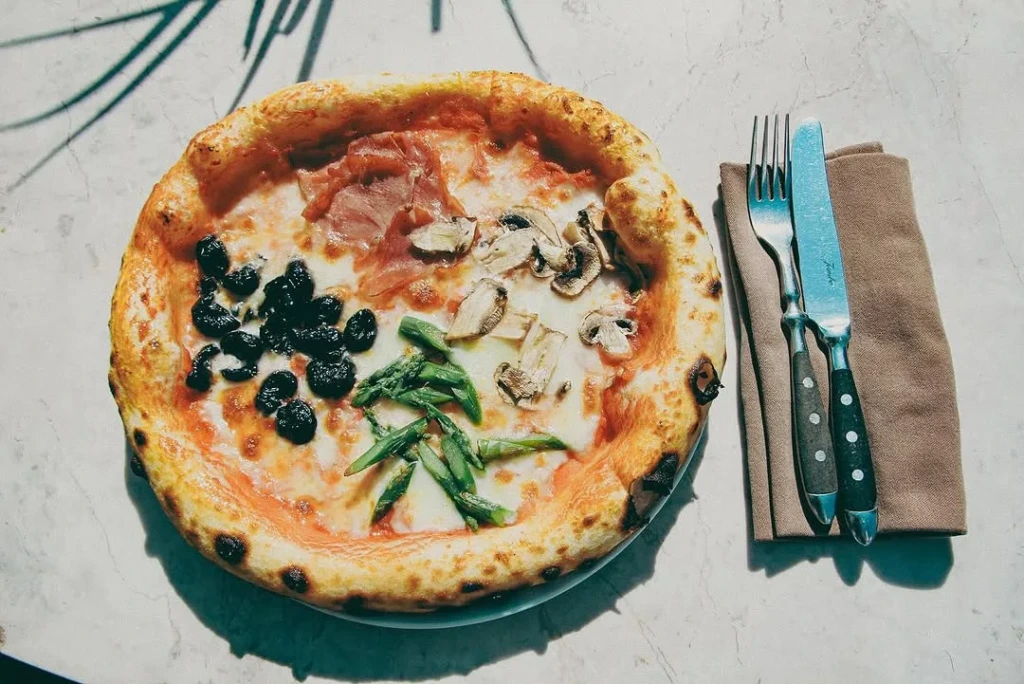 Odun Fırınından Sofraya: İstanbul'un En İyi Pizzacıları ve İmza Lezzetleri