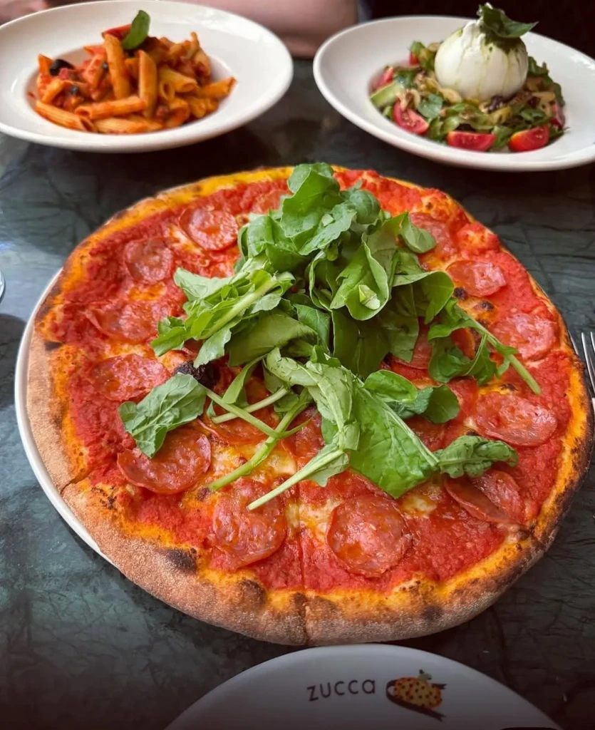 Odun Fırınından Sofraya: İstanbul'un En İyi Pizzacıları ve İmza Lezzetleri