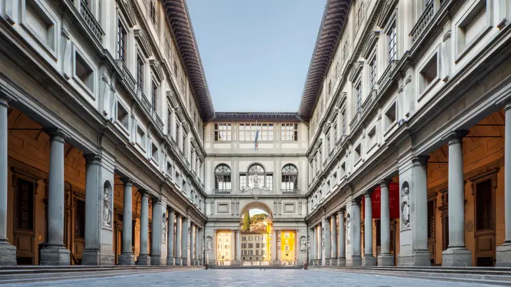 The Uffizi Galleries sanal tur deneyimini anlatan Floransa, İtalya odaklı müze görseli