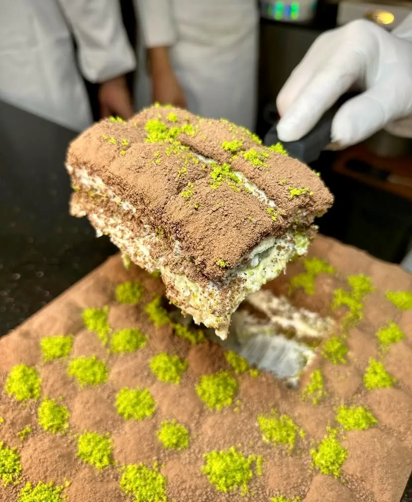 Çelebioğulları soğuk baklavası.