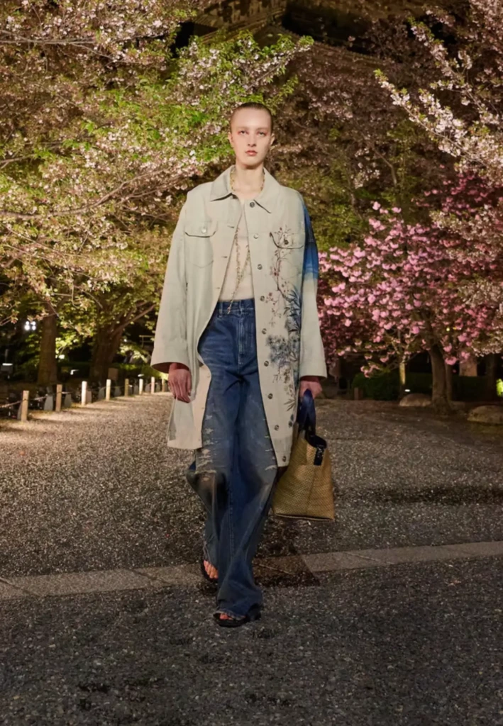 Dior’un 2025 Pre-Fall Defilesi Kyoto’da Gerçekleşti