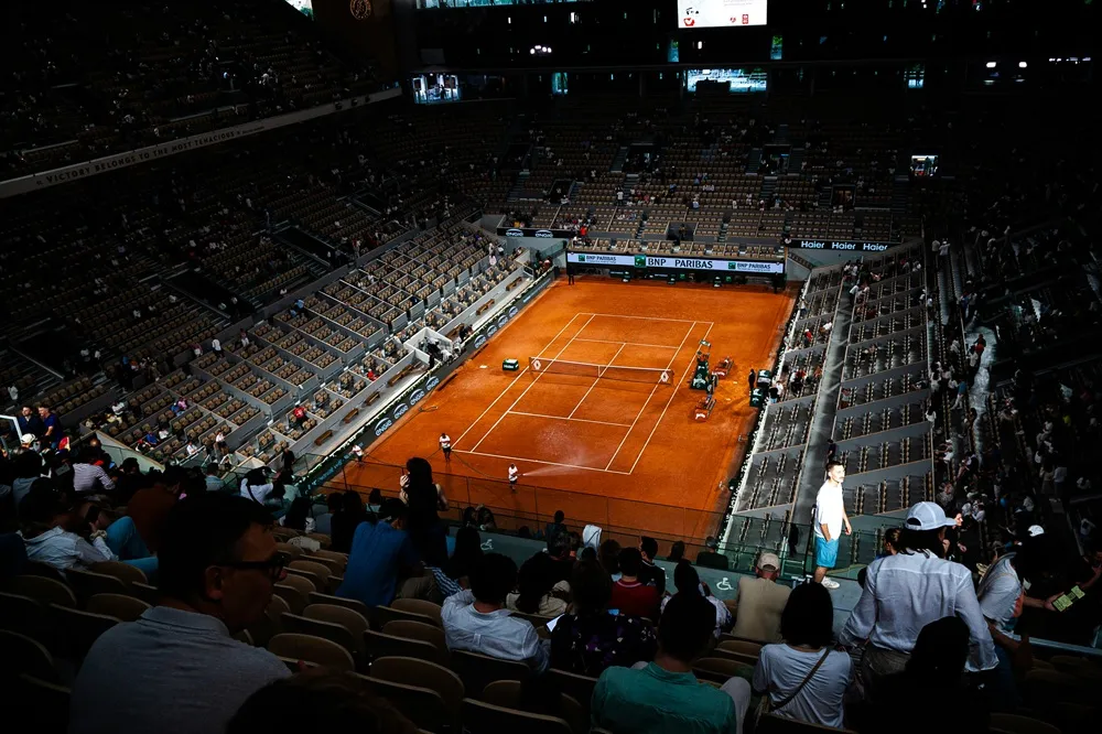 Roland Garros: Toprak Kortun Zirvesine Dair Bilmeniz Gereken Her Şey