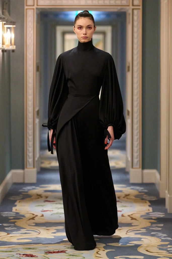 2025 Sonbahar/Kış Londra Moda Haftası Defileleri