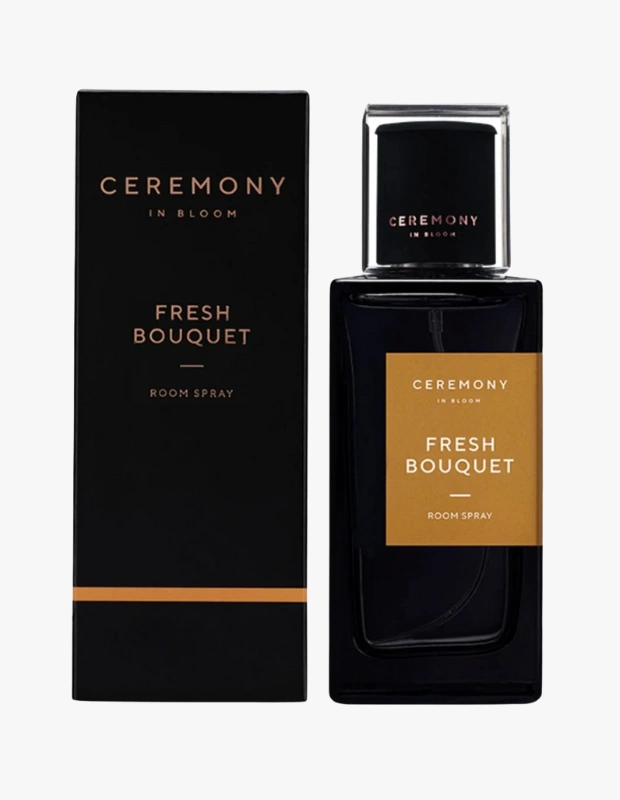 Ürün Cinsiyeti: Unisex
Ürün Tipi: Ev Kokusu
Ürün Sezonsallığı: Dört Mevsim
Ürün Çeşidi: Oda Spreyi
Ürün Özellikleri:
Ceremony in Bloom Fresh Bouquet oda spreyi, çiçeksi ve ferah notalarıyla yaşam alanlarında anında taze bir atmosfer yaratır. Dengeli koku yoğunluğu sayesinde ortamı yormadan canlandırır; gün içinde hızlı tazeleme için idealdir.
Öne Çıkan Detaylar:
Çiçeksi ve ferah koku profili
Anında etki
100 ml pratik boy
Günlük kullanım için uygun
Kimler Kullanıyor?
Evinde ferah ve temiz bir koku atmosferi isteyen, pratik çözümleri tercih eden kullanıcılar için uygundur.
Ceremony in Bloom Fresh Bouquet oda spreyi ile yaşam alanlarınıza anında ferah ve zarif bir koku katın.