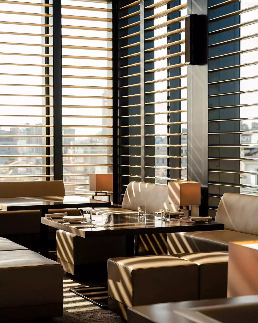 Armani Hotel Milano lobisi