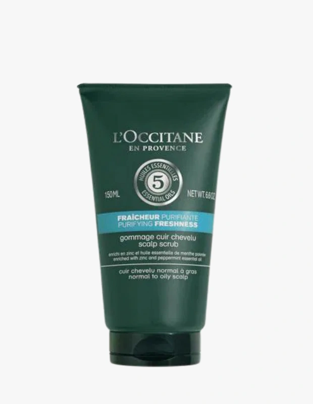 Ürün Cinsiyeti: Unisex
Ürün Tipi: Saç Derisi Bakımı
Ürün Sezonsallığı: Dört Mevsim
Ürün Çeşidi: Arındırıcı Saç Derisi Peelingi
Ürün Özellikleri:
Purifying Freshness scrub, saç derisini derinlemesine arındırmayı ve canlandırmayı hedefleyen peeling etkili bir bakım ürünüdür. Tanecikli yapısı sayesinde ölü deriyi ve birikmiş kalıntıları nazikçe temizler. Saç derisinde ferah ve dengeli bir his bırakır.
Öne Çıkan Detaylar:
Saç derisine özel arındırıcı peeling
Ferahlatıcı ve canlandırıcı etki
Birikmiş kalıntılara karşı bakım
Haftalık kullanıma uygun
Kimler Kullanıyor?
Saç derisinde yağlanma, ürün birikimi veya ferahlık ihtiyacı hisseden kullanıcılar için uygundur.
L’Occitane saç derisi scrub’ı ile derinlemesine temizlik ve ferah bir his sağlayın.