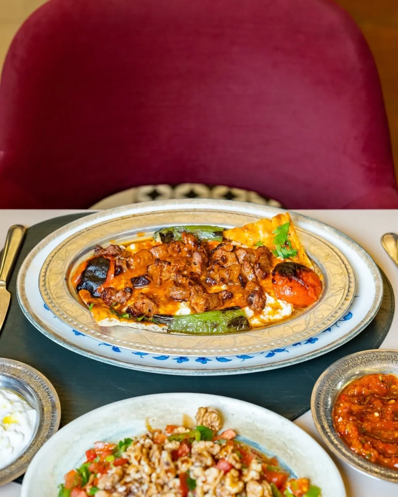 İstanbul’un En İyi Lahmacuncuları: Denemeye Değer Adresler