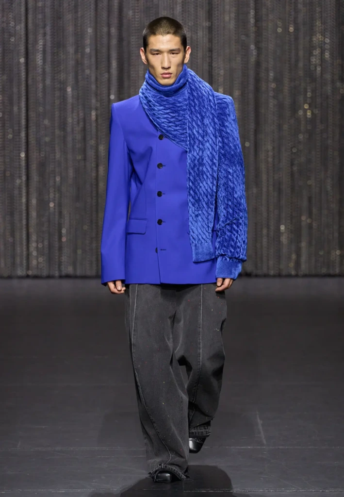 2025 Sonbahar/Kış Paris Moda Haftası Defileleri