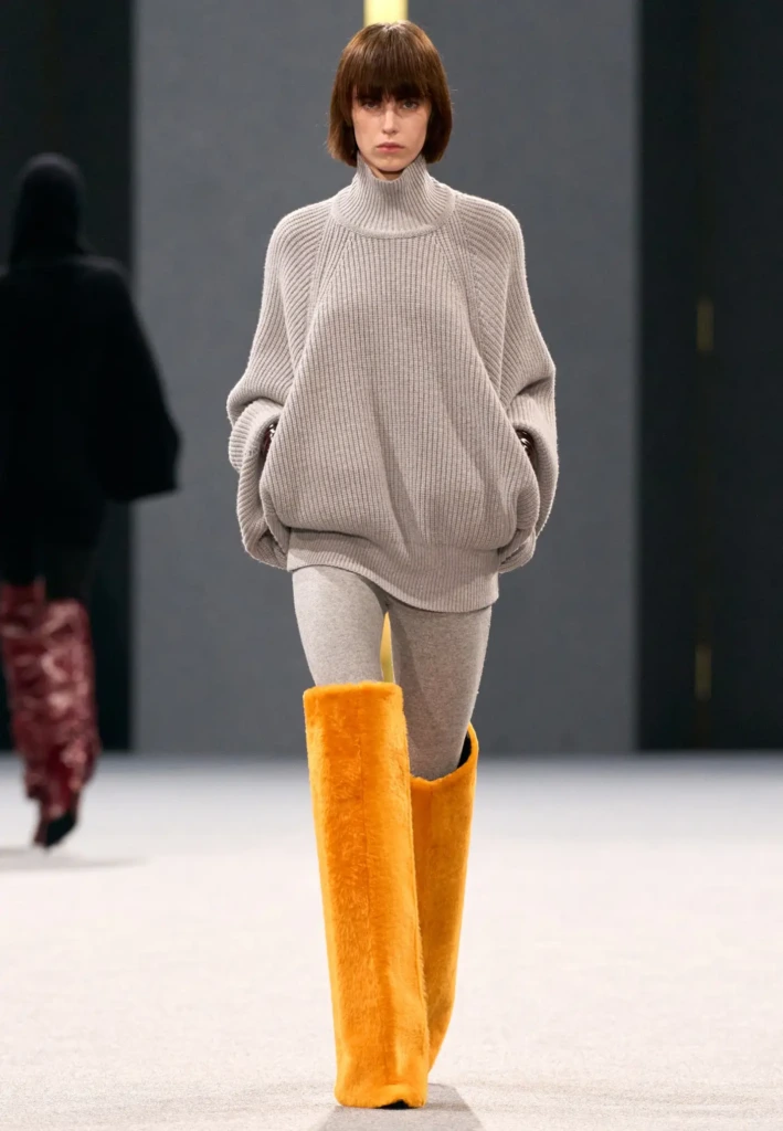 2025 Sonbahar/Kış Paris Moda Haftası Defileleri