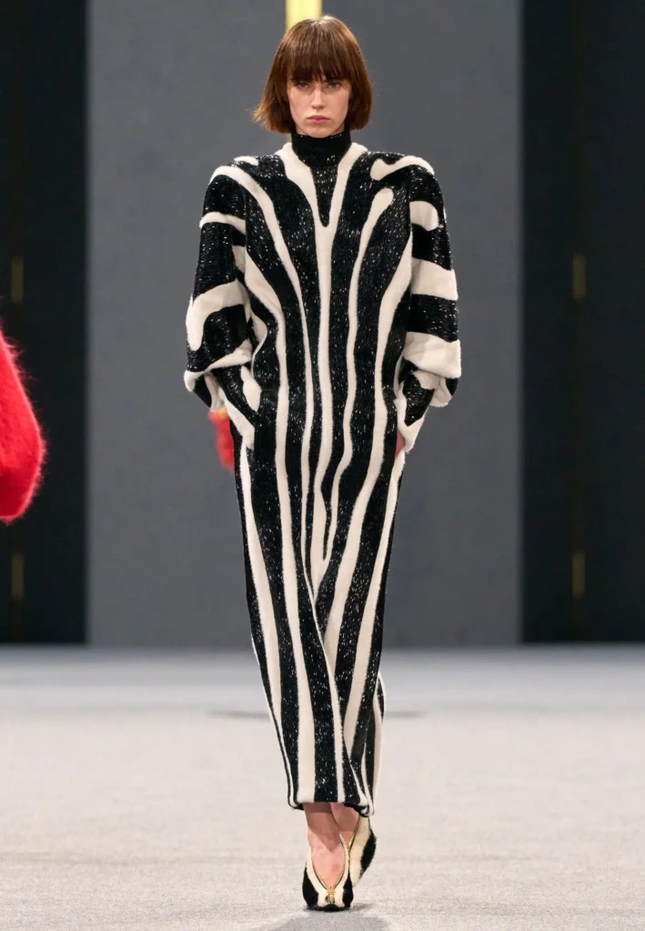 2025 Sonbahar/Kış Paris Moda Haftası Defileleri