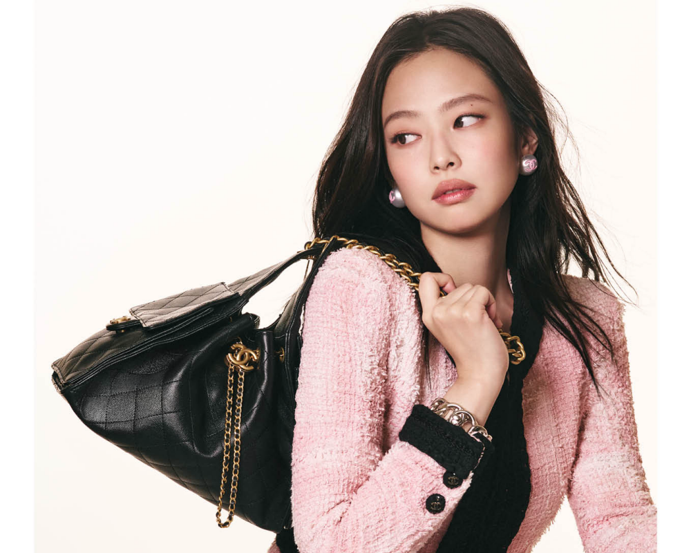Chanel 25 Çantasının Yeni Bir Yüzü: Jennie