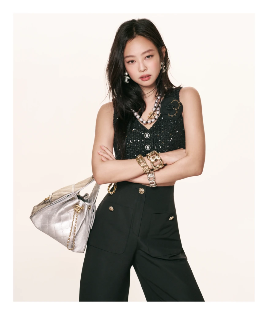 Chanel 25 Çantasının Yeni Bir Yüzü: Jennie