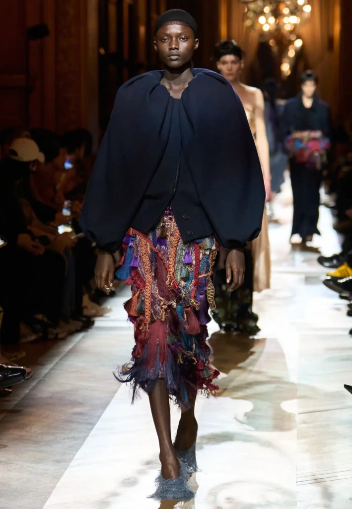2025 Sonbahar/Kış Paris Moda Haftası Defileleri