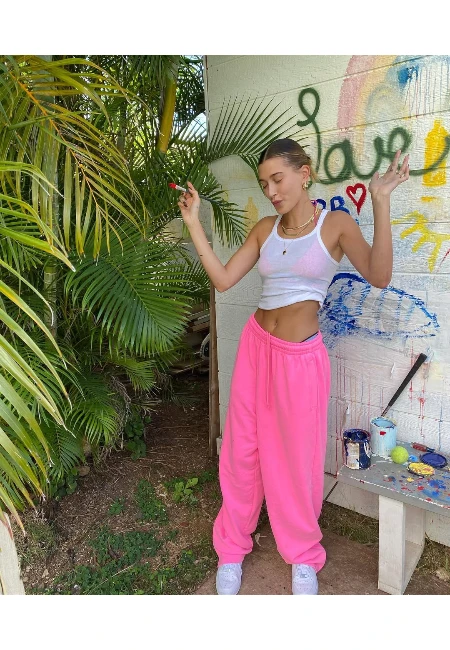 Stil Rehberi: Hailey Bieber