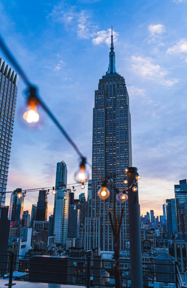 Işıkların ve Hayallerin Şehri: New York Seyahat Rehberi