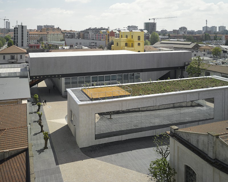 Fondazione Prada tepeden görüntüsü