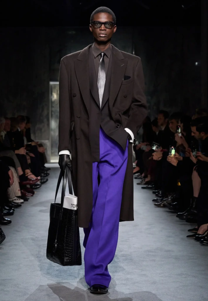 2025 Sonbahar/Kış Paris Moda Haftası Defileleri