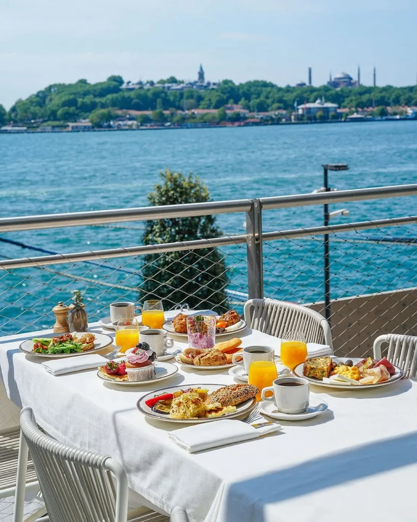 İstanbul’da Anneler Günü: En İyi Etkinlikler ve Mekânlar