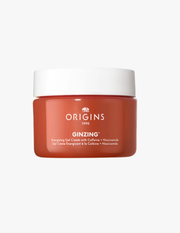 Ürün Cinsiyeti: Unisex

Ürün Tipi: Cilt Bakımı

Ürün Sezonsallığı: Dört Mevsim

Ürün Çeşidi: Jel Nemlendirici

Ürün Özellikleri:
Origins GinZing™ jel nemlendirici, kafein ve niasinamid içeren formülüyle cilde daha canlı ve enerjik bir görünüm kazandırmayı hedefler. Hafif jel dokusu ciltte hızla emilir, ferahlatıcı bir nem deneyimi sunar.

Öne Çıkan Detaylar:

Kafein & niasinamid içerik

Jel form, ferah doku

Canlandırıcı bakım

Günlük kullanıma uygun

Kimler Kullanıyor?
Cildinde canlılık ve tazelik arayan, ağır krem dokularından hoşlanmayan kullanıcılar için idealdir.

Origins GinZing jel nemlendirici ile cildinize ferah, canlı ve enerjik bir bakım kazandırın.