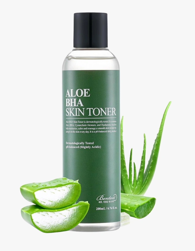 Ürün Cinsiyeti: Unisex
Ürün Tipi: Cilt Bakımı
Ürün Sezonsallığı: Dört Mevsim
Ürün Çeşidi: Yatıştırıcı Tonik
Ürün Özellikleri:
Aloe vera ve düşük oranlı BHA içeren bu tonik, cildi nazikçe arındırırken aynı zamanda yatıştırıcı bir etki sunar. Hassas ciltlerle uyumlu formülüyle öne çıkar.
Öne Çıkan Detaylar:
Aloe vera bazlı içerik
Hafif BHA desteği
Yatıştırıcı ve dengeleyici etki
Hassas ciltlere uygun
Kimler Kullanıyor?
Asit kullanımına yeni başlayan veya hassas cilde sahip kullanıcılar için ideal bir toniktir.
Benton Aloe BHA Toner ile cildinizi nazikçe arındırın ve yatıştırın.
