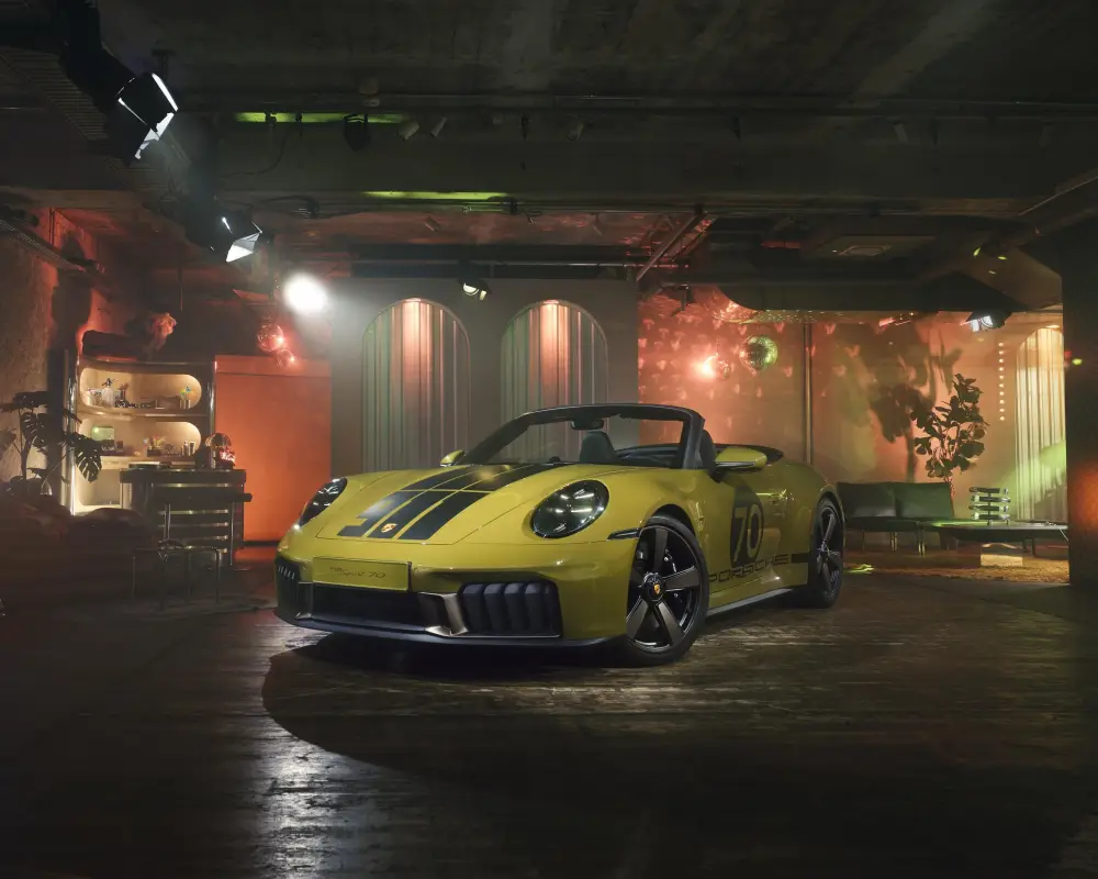 70’lerin Ruhunun Günümüzün Performansıyla Buluşması: Porsche 911 Spirit 70