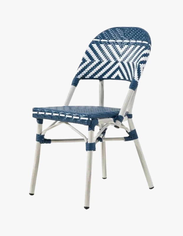 Ürün Cinsiyeti: Unisex
Ürün Tipi: Mobilya
Ürün Sezonsallığı: Dört Mevsim
Ürün Çeşidi: Sandalye
Ürün Özellikleri:
Mudo Delos sandalye, sade çizgileri ve dengeli oranlarıyla yemek ve yaşam alanlarında zamansız bir şıklık sunar. Minimal formu sayesinde farklı masa ve dekorasyon stilleriyle kolayca uyum sağlar; rahat oturumu günlük kullanımı konforlu hale getirir.
Öne Çıkan Detaylar:
Sade ve zamansız tasarım
Rahat ve dengeli oturum
Yemek ve çalışma alanlarına uygun
Kolay kombinlenebilir form
Kimler Kullanıyor?
Mobilyada sadelik ve uzun ömürlü tasarımı tercih eden, mekânında uyumlu ve konforlu parçalar arayan kullanıcılar için idealdir.
Mudo Delos sandalye ile yaşam alanlarınıza sade, konforlu ve zamansız bir mobilya dokunuşu ekleyin.
