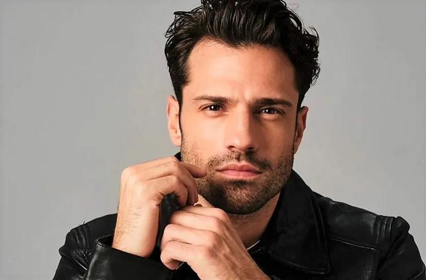 Konstantinos Argiros Anlatıyor: Tıp Yerine Müziği Seçti, Dünyaya Açıldı