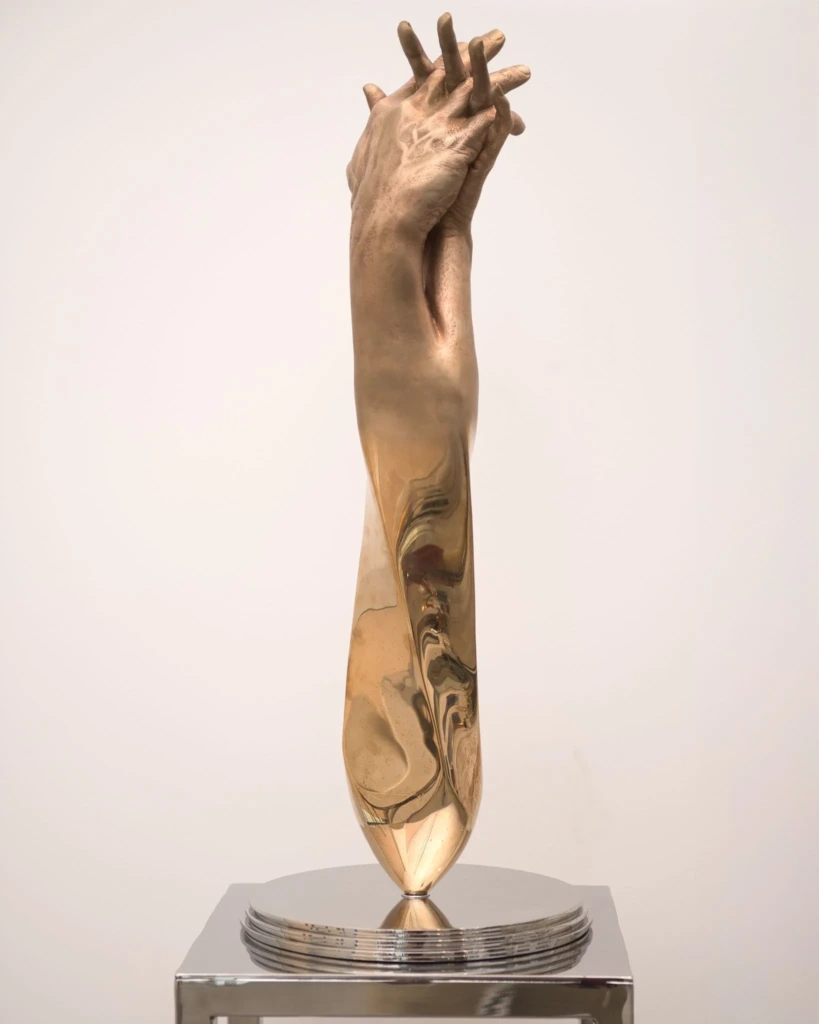 Lorenzo Quinn ve İrem Deniz ile Bronzun Ötesinde Bir Sanat Yolculuğu