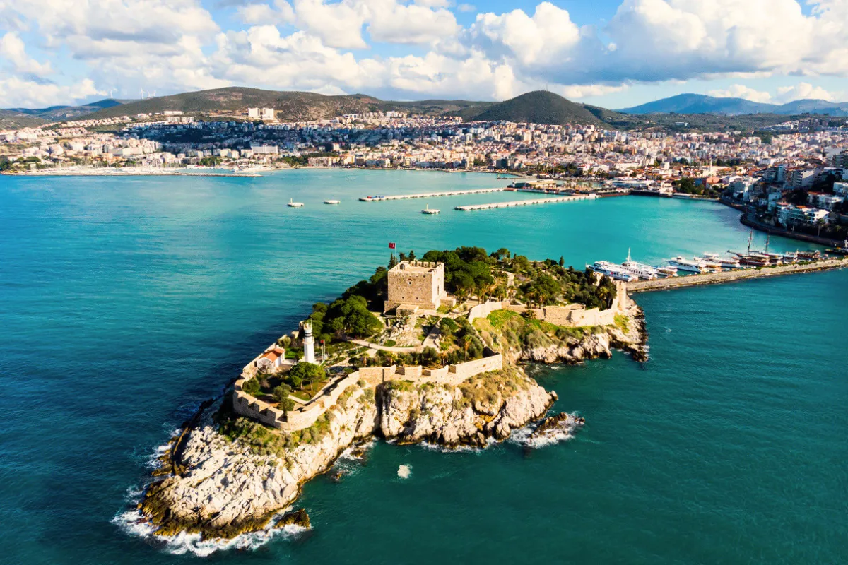 Efes’e Komşu Bir Yaz Kaçamağı: Kuşadası