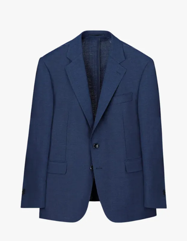 Marka Adı: Sartoria Roma
Ürün Adı: Sartoria Roma Erkek Lacivert Ceket
Ürün Cinsiyeti: Erkek
Ürün Tipi: Ceket
Ürün Sezonsallığı: Dört Mevsim
Ürün Çeşidi: Blazer Ceket
Ürün Özellikleri: Bu lacivert blazer ceket, klasik ve modern kesimi bir araya getirerek zamansız bir şıklık sunar. Görüntüsündeki hafif dokulu kumaş yapısı, cekete sofistike bir hava katarken, iki düğmeli ön kapaması ve sivri yakaları zarif bir duruş sergiler. Önünde bulunan kapaklı yan cepler ve tek göğüs cebi hem estetik hem de işlevsellik katarken, manşetlerdeki dört düğmeli detaylar ürünün özenli işçiliğini vurgular. Hem günlük şıklıkta hem de resmi ortamlarda rahatlıkla kullanılabilecek çok yönlü bir parçadır.
Öne Çıkan Detaylar:
- Zamansız lacivert rengi ve belirgin dokulu kumaş yapısı.
- Klasik iki düğmeli ön kapama ve sivri yaka tasarımı.
- Fonksiyonel kapaklı yan cepler ve şık göğüs cebi.
Kimler Kullanıyor?: Gardırobunda kaliteli ve çok yönlü parçalara yer veren, detaylara önem veren ve stiliyle kişiliğini yansıtmayı seven erkekler bu ceketi tercih ediyor. İş hayatında profesyonel bir görünüm arayanlar, özel davetlerde veya sosyal etkinliklerde şık ve rahat hissetmek isteyenler için ideal bir seçimdir. Modern yaşam tarzına sahip, konforu ve rafine şıklığı bir arada arayan herkesin beğenisine hitap eder.