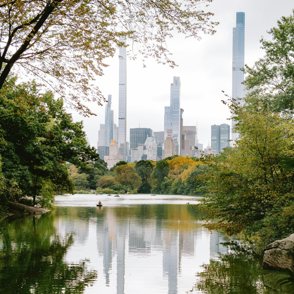 Işıkların ve Hayallerin Şehri: New York Seyahat Rehberi