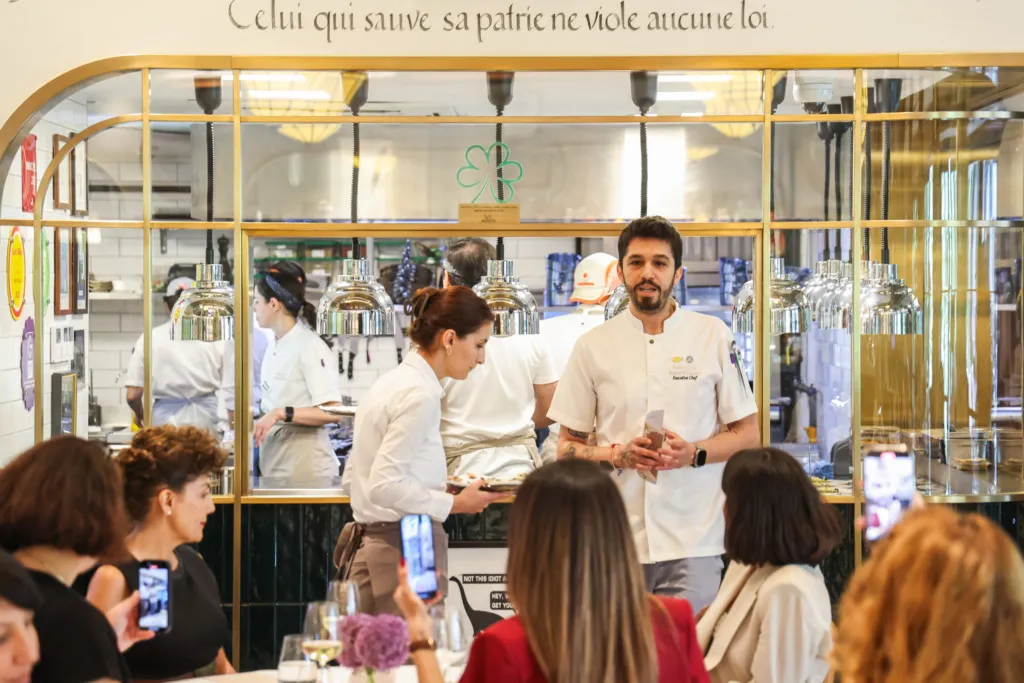Yapı Kredi Crystal & OGGUSTO’dan Telezzüz’ün 1. Yaşı ve Yeşil Michelin Yıldızı’na Özel Davet