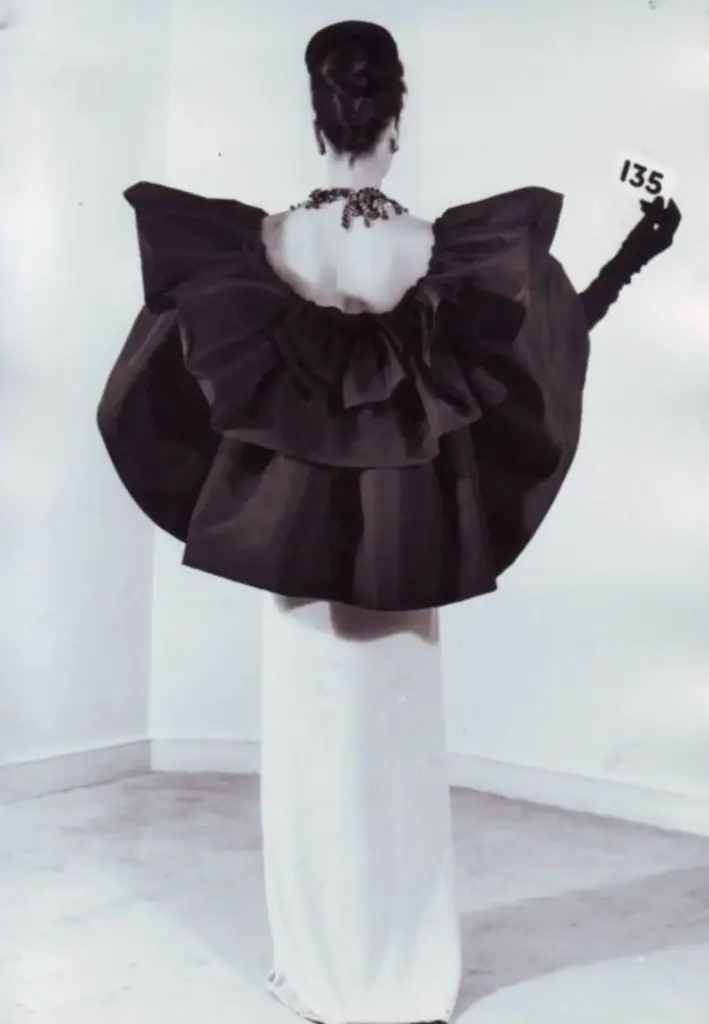 Balenciaga’dan Demna’ya Veda Niteliğinde Bir Retrospektif: “Balenciaga by Demna” Sergisi