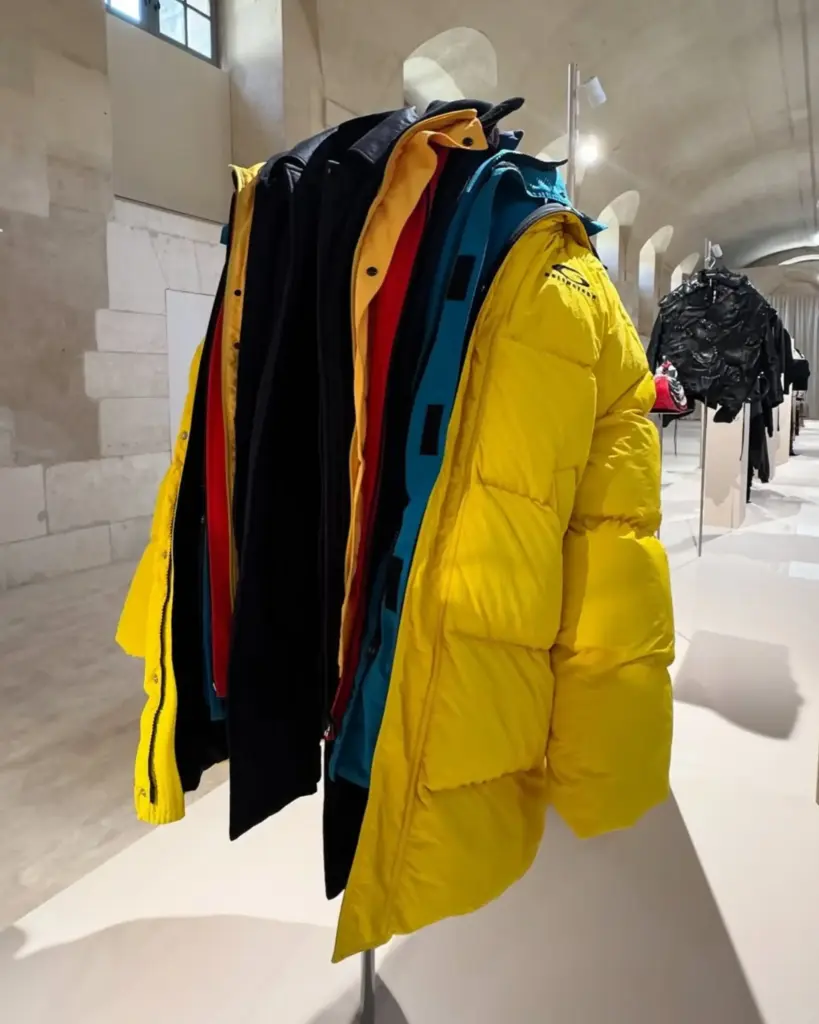 Balenciaga’dan Demna’ya Veda Niteliğinde Bir Retrospektif: “Balenciaga by Demna” Sergisi
