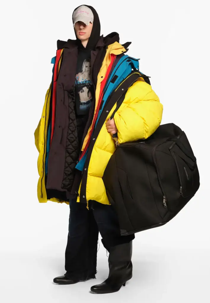 Balenciaga’dan Demna’ya Veda Niteliğinde Bir Retrospektif: “Balenciaga by Demna” Sergisi