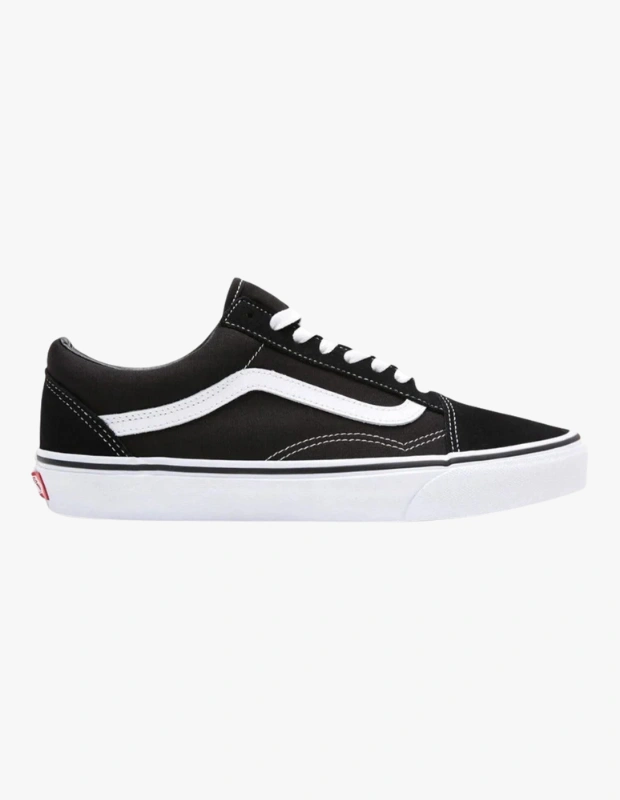 Ürün Cinsiyeti: Unisex

Ürün Tipi: Ayakkabı

Ürün Sezonsallığı: Dört Mevsim

Ürün Çeşidi: Sneaker

Ürün Özellikleri:
Vans Old Skool, yan şerit detayıyla markanın en ikonik modellerinden biri. Sokak stilinin vazgeçilmez parçası olarak her dönemde öne çıkar.

Öne Çıkan Detaylar:

İkonik yan şerit tasarımı

Dayanıklı süet ve kanvas yüzey

Kaykay kültüründen ilham

Zamansız sneaker silüeti

Kimler Kullanıyor?
Sokak stilini benimseyenler.

Vans Old Skool sneaker ile klasik sokak stilini tamamlayın.