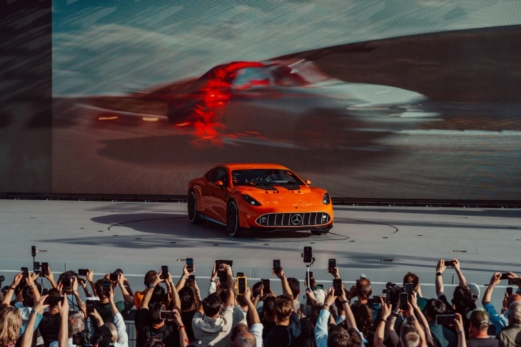 Geleceğin Performans Otomobili: Mercedes-AMG CONCEPT GT XX