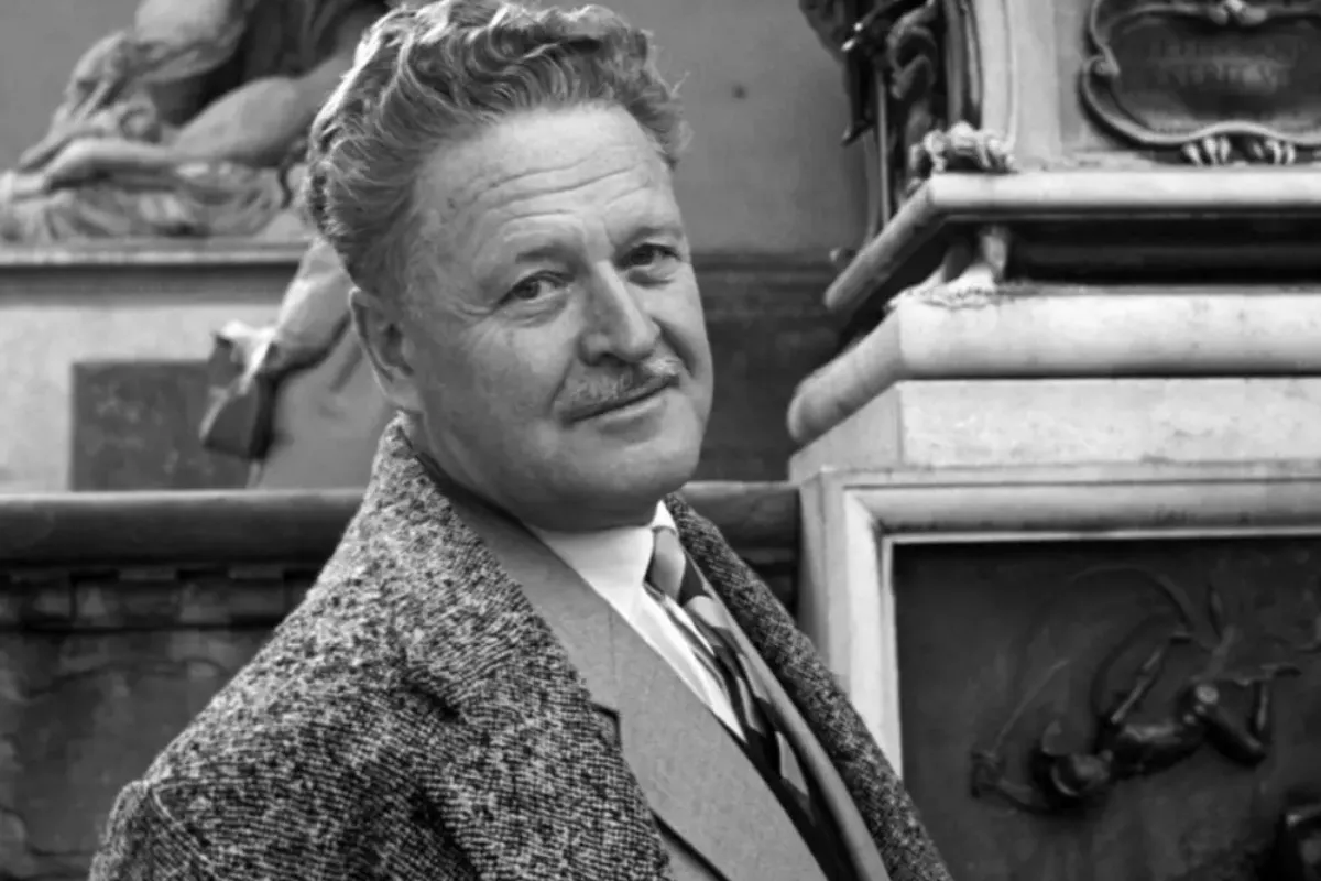 Nâzım Hikmet’in En Kapsamlı Sergisi: “Romantika” İzmir’de Açılıyor