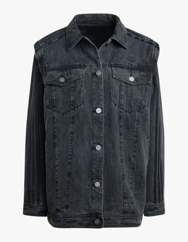 Ürün Cinsiyeti: Kadın

Ürün Tipi: Dış Giyim

Ürün Sezonsallığı: İlkbahar / Sonbahar

Ürün Çeşidi: Denim Gömlek Ceket

Ürün Özellikleri:
Adidas Originals Adilenium iki-bir-arada denim parça, gömlek ve ceket formunu birleştirerek sokak stiline fonksiyonel bir yorum getirir. Oversize duruşu ile cool bir silüet yaratır.

Öne Çıkan Detaylar:

Two-in-one tasarım

Denim dokunun güçlü etkisi

Oversize ve modern kesim

Sokak stiline uygun yapı

Kimler Kullanıyor?
Sportif ve deneysel parçalarla stilini güçlendirenler.

Adidas Originals Adilenium denim gömlek ceket ile sokak stilini yeniden yorumlayın.