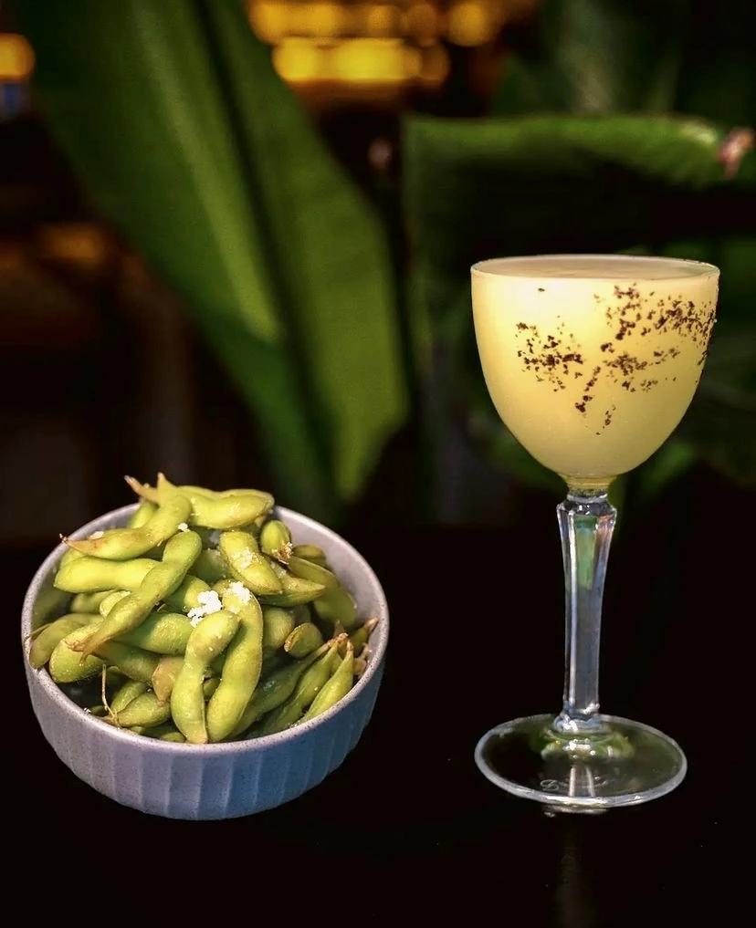 Zest Society Caddebostan – özel sunumlu imza kokteyl