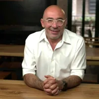 Oğul Türkkan, Yeme-İçme Uzmanı ve Yazar
