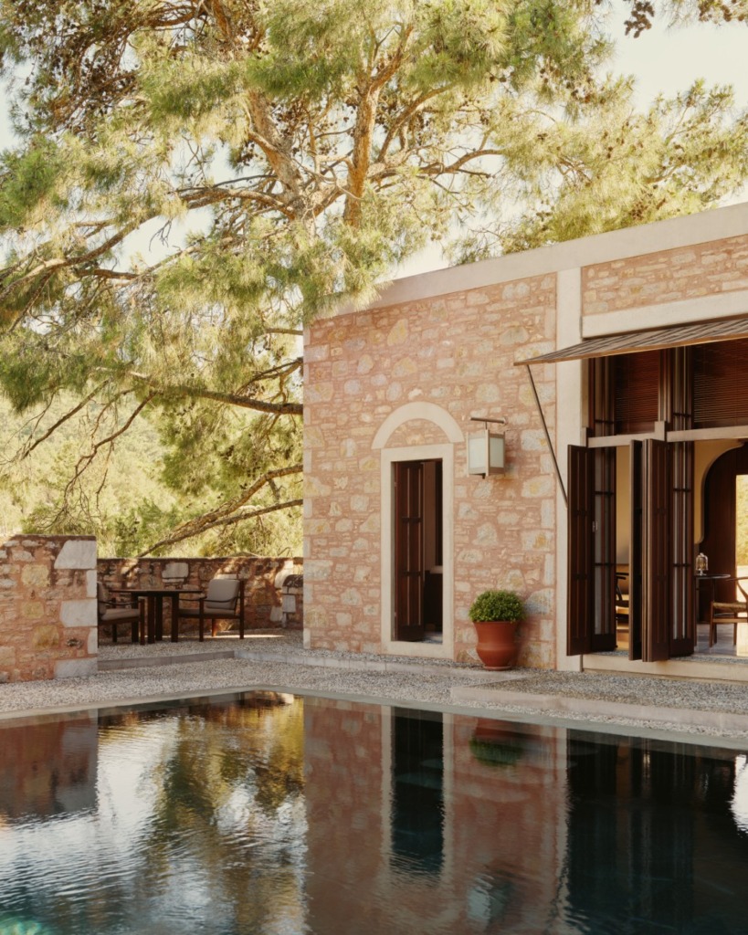 Amanruya, Amanruya’nın özel koyunda hayata geçen seçkin villa koleksiyonu, Bodrum’da mahremiyet ve zarafeti buluşturuyor.