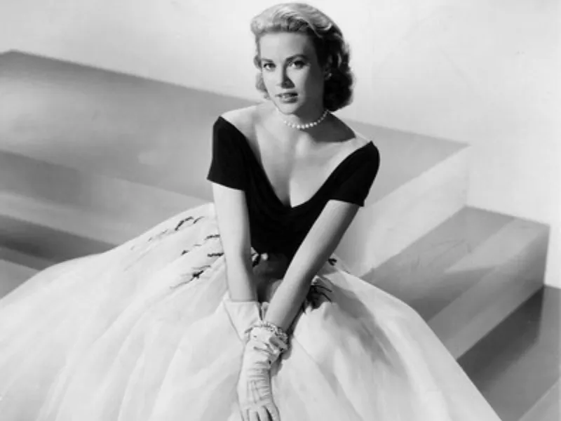 Grace Kelly’nin hayatı: Hollywood yıldızı ve Monako Prensesi olarak unutulmaz dönüşüm