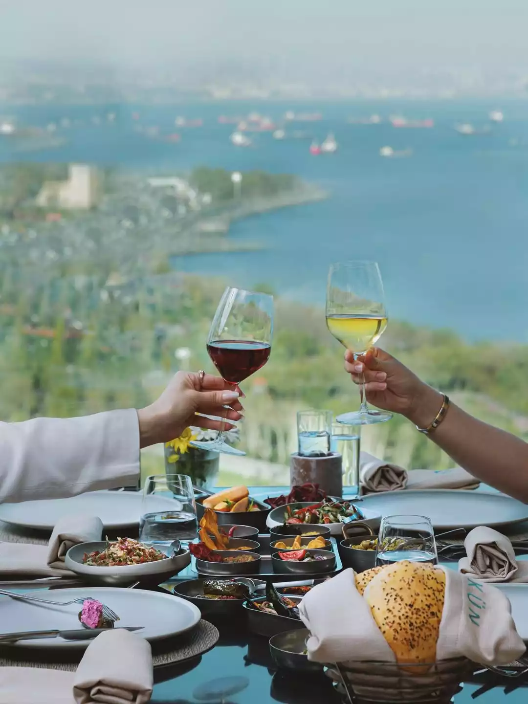 İstanbul’un En Büyüleyici Manzarasına Sahip Restoranları